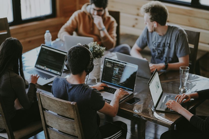 Collaborate and Scale: Team Workflows in InboxHiive Enterprise